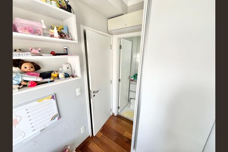 Apartamento à venda com 94m², 2 quartos e 3 vagasQuarto Suíte 1