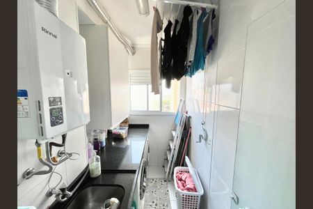 Apartamento à venda com 94m², 2 quartos e 3 vagasCozinha e Área de Serviço