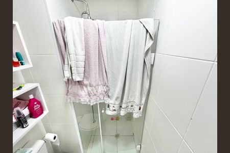 Apartamento à venda com 94m², 2 quartos e 3 vagasBanheiro da Suíte 1