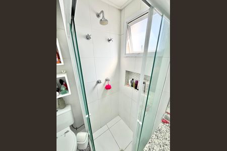 Apartamento à venda com 94m², 2 quartos e 3 vagasBanheiro da Suíte 2