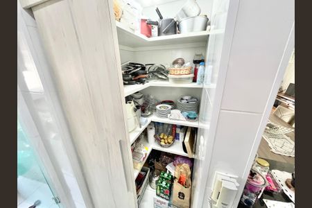 Apartamento à venda com 94m², 2 quartos e 3 vagasDespensa