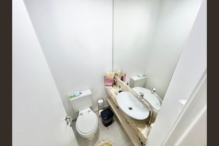 Apartamento à venda com 94m², 2 quartos e 3 vagasLavabo