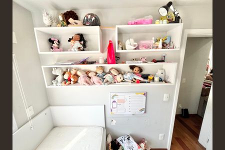 Apartamento à venda com 94m², 2 quartos e 3 vagasQuarto Suíte 1