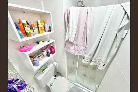 Apartamento à venda com 94m², 2 quartos e 3 vagasBanheiro da Suíte 1