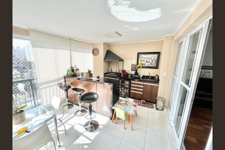 Apartamento à venda com 94m², 2 quartos e 3 vagasVaranda da Sala