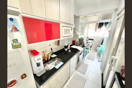 Apartamento à venda com 94m², 2 quartos e 3 vagasCozinha e Área de Serviço