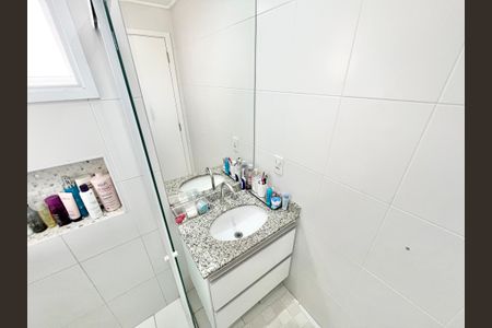 Apartamento à venda com 94m², 2 quartos e 3 vagasBanheiro da Suíte 2