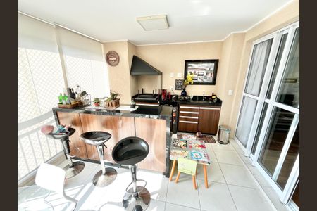 Apartamento à venda com 94m², 2 quartos e 3 vagasVaranda da Sala