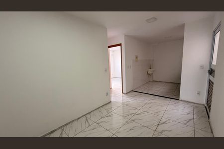 Sala de apartamento para alugar com 2 quartos, 53m² em Cardoso, Aparecida de Goiânia