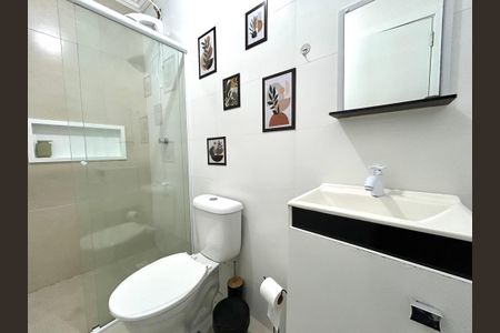 Banheiro de apartamento para alugar com 1 quarto, 50m² em Ribeirão da Ilha, Florianópolis