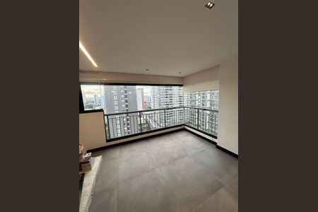 Apartamento à venda com 65m², 2 quartos e 1 vagaVaranda