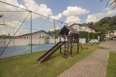 Casa de condomínio para alugar com 100m², 3 quartos e 2 vagasÁrea comum - Playground