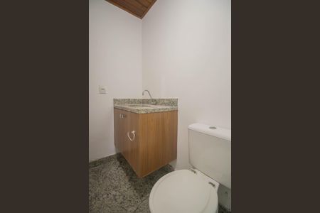 Casa de condomínio para alugar com 100m², 3 quartos e 2 vagasBanheiro da Suíte 1