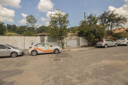 Casa de condomínio para alugar com 100m², 3 quartos e 2 vagasFachada