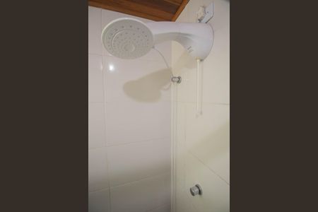 Casa de condomínio para alugar com 100m², 3 quartos e 2 vagasBanheiro da Suíte 1