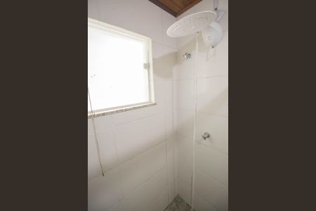 Casa de condomínio para alugar com 100m², 3 quartos e 2 vagasBanheiro