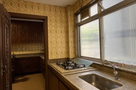 Apartamento para alugar com 130m², 3 quartos e 1 vagaCozinha e Área de Serviço