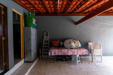 Casa à venda com 147m², 4 quartos e 2 vagas Casa à venda com 147m², 4 quartos e 2 vagasÁrea de Serviço