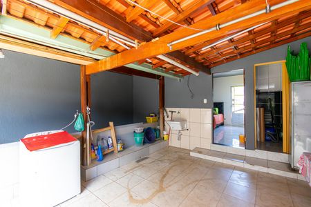 Casa à venda com 147m², 4 quartos e 2 vagas Casa à venda com 147m², 4 quartos e 2 vagasÁrea de Serviço