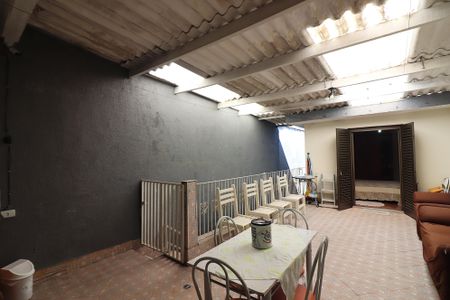 Casa para alugar com 125m², 3 quartos e 1 vagaEspaço Gourmet e Área de Serviço 