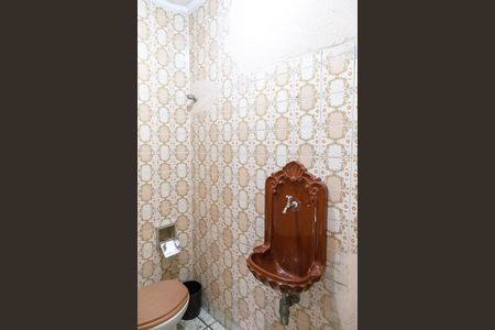 Casa para alugar com 260m², 3 quartos e 2 vagasSalão de festa - banheiro