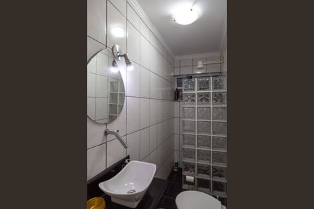 Casa para alugar com 260m², 3 quartos e 2 vagasBanheiro 2