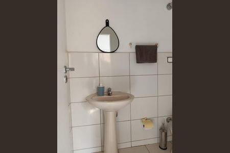 Apartamento para alugar com 100m², 3 quartos e sem vagaÁrea de Serviço - banheiro