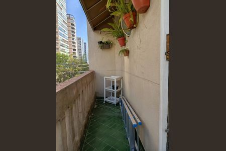 Apartamento para alugar com 100m², 3 quartos e sem vagaVaranda quarto 2