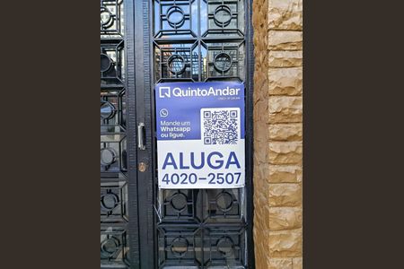 Apartamento para alugar com 100m², 3 quartos e sem vagaPlaca instalada