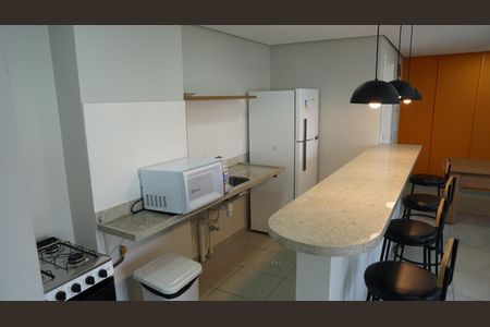 Apartamento para alugar com 47m², 2 quartos e 1 vagaÁrea comum - Salão de festas