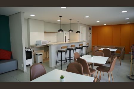 Apartamento para alugar com 47m², 2 quartos e 1 vagaÁrea comum - Salão de festas