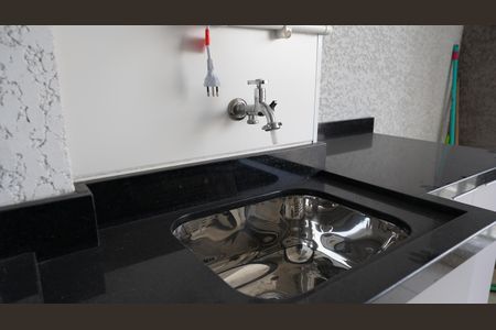 Área de Serviço de apartamento para alugar com 2 quartos, 47m² em Vila das Bandeiras, Guarulhos