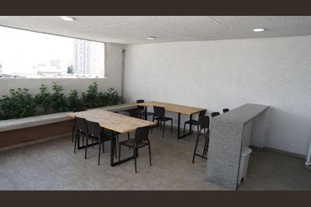 Apartamento para alugar com 47m², 2 quartos e 1 vagaÁrea comum - Churrasqueira