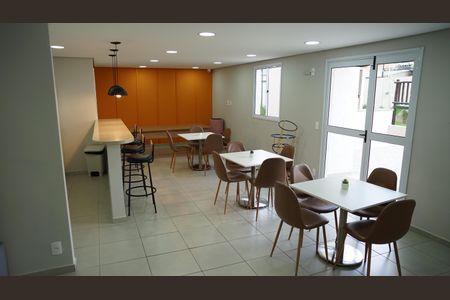 Apartamento para alugar com 47m², 2 quartos e 1 vagaÁrea comum - Salão de festas