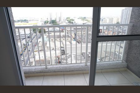 Sacada de apartamento para alugar com 2 quartos, 47m² em Vila das Bandeiras, Guarulhos
