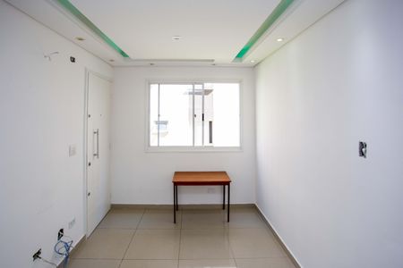 Sala de apartamento para alugar com 2 quartos, 47m² em Serraria, Diadema