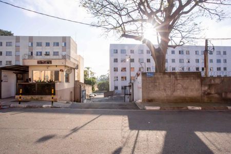 Apartamento para alugar com 47m², 2 quartos e 1 vagaFachada e portaria