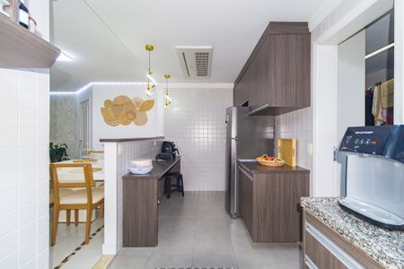 Apartamento à venda com 126m², 3 quartos e 2 vagasCozinha