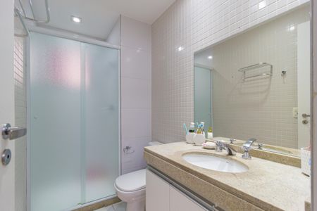 Apartamento à venda com 126m², 3 quartos e 2 vagasBanheiro - Suíte 2