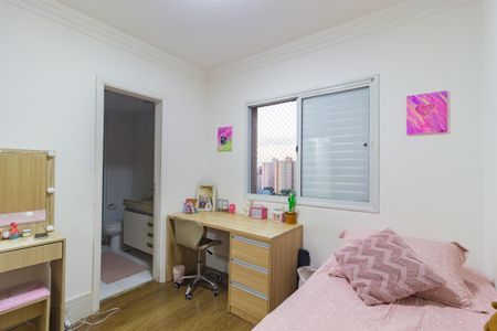 Apartamento à venda com 126m², 3 quartos e 2 vagasSuíte 2
