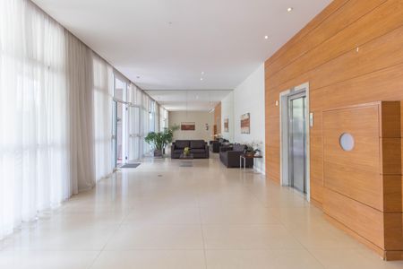 Apartamento à venda com 126m², 3 quartos e 2 vagasHall social