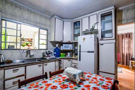 Casa à venda com 250m², 4 quartos e 2 vagasCozinha 1