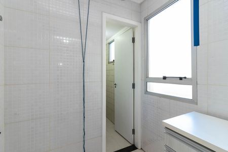 Apartamento à venda com 70m², 2 quartos e 1 vagaÁrea de Serviço