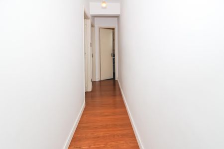 Apartamento à venda com 80m², 2 quartos e 1 vagaCorredor