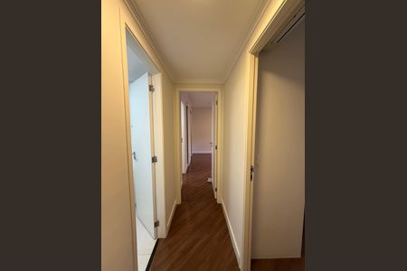 Apartamento para alugar com 105m², 2 quartos e 2 vagas Apartamento para alugar com 105m², 2 quartos e 2 vagasCorredor quartos