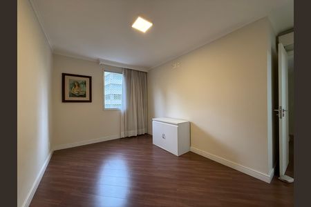 Apartamento para alugar com 105m², 2 quartos e 2 vagas Apartamento para alugar com 105m², 2 quartos e 2 vagassuite