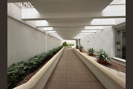Apartamento para alugar com 105m², 2 quartos e 2 vagas Apartamento para alugar com 105m², 2 quartos e 2 vagasÁrea comum