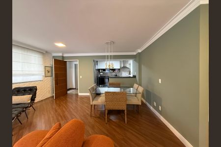 Sala de apartamento para alugar com 2 quartos, 105m² em Higienópolis, São Paulo