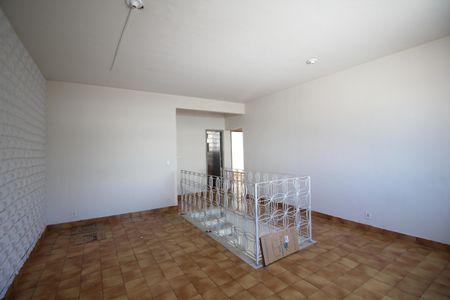 Sala de casa para alugar com 2 quartos, 50m² em Taquara, Rio de Janeiro