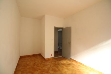 Quarto 1 de casa para alugar com 2 quartos, 50m² em Taquara, Rio de Janeiro